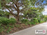 2/6 Coonara Avenue House for Sale in Mount Eliza