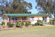 House,  Cottage & 100acres Land For Private Sale by owner Dubbo NSW